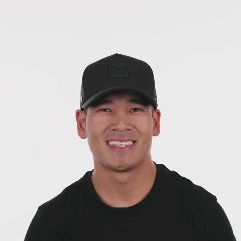 |loop |autoplay |muted